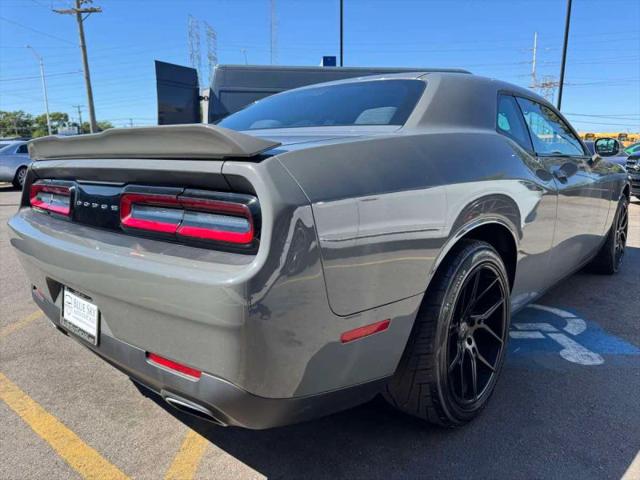 2017 Dodge Challenger SXT
