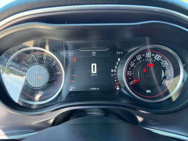 2017 Dodge Challenger SXT