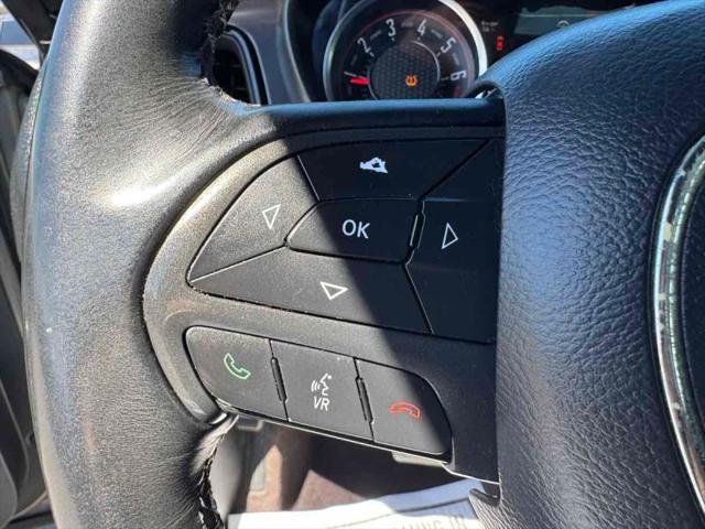2017 Dodge Challenger SXT