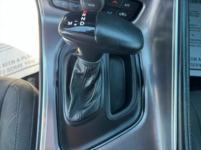 2017 Dodge Challenger SXT