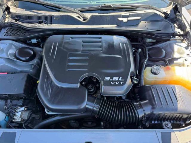 2017 Dodge Challenger SXT