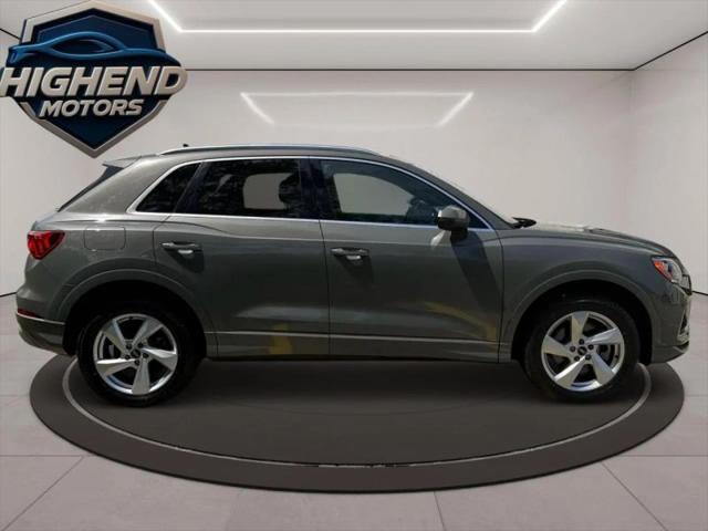 2021 Audi Q3 Premium 40 TFSI quattro Tiptronic