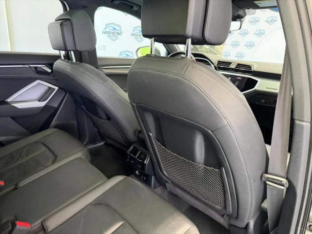 2021 Audi Q3 Premium 40 TFSI quattro Tiptronic