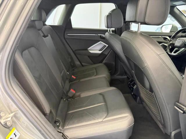 2021 Audi Q3 Premium 40 TFSI quattro Tiptronic
