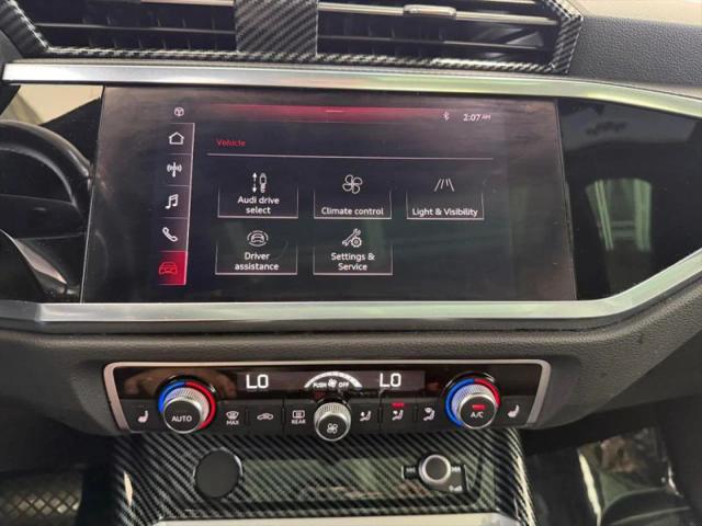 2021 Audi Q3 Premium 40 TFSI quattro Tiptronic