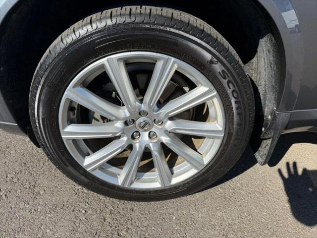 2017 Volvo XC90 T6 Inscription