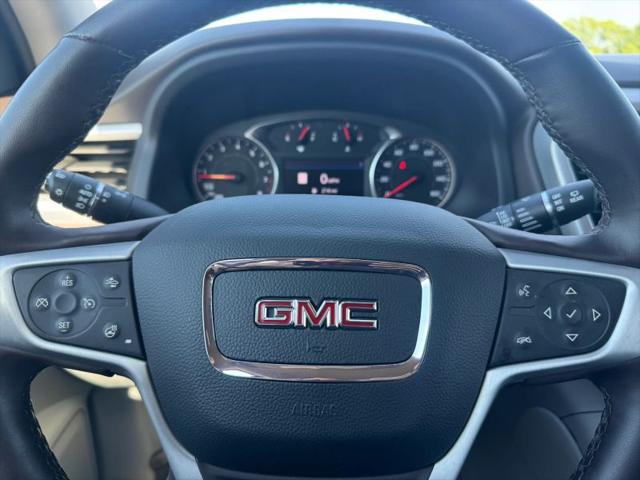 2023 GMC Acadia AWD SLT