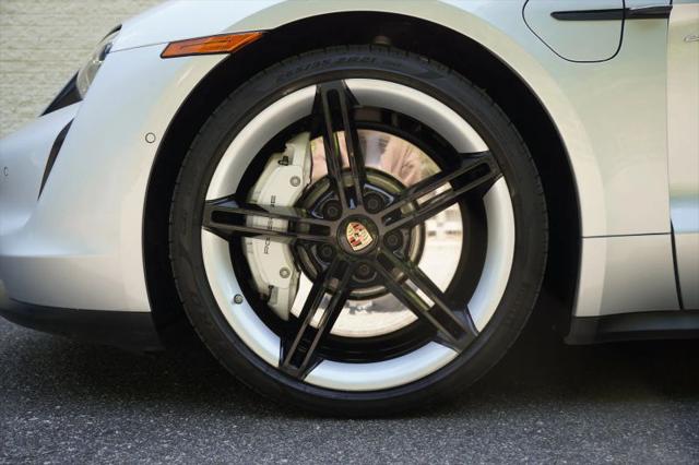 2021 Porsche Taycan Base