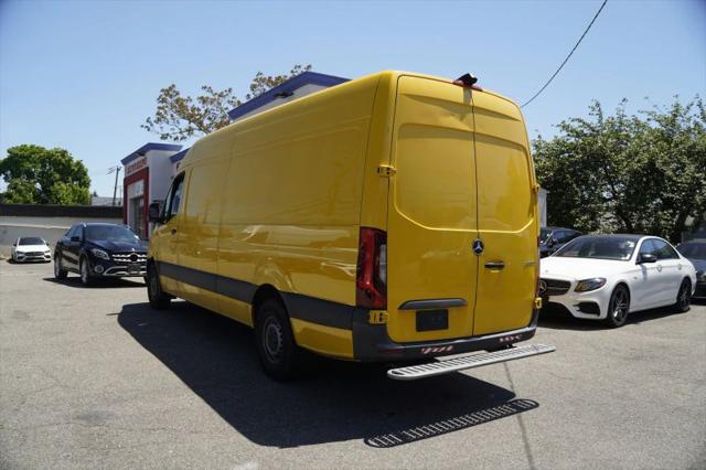 2021 Mercedes-Benz Sprinter 2500 High Roof I4