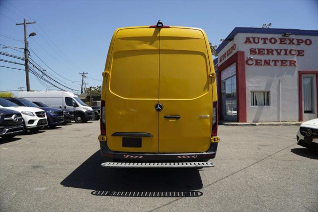 2021 Mercedes-Benz Sprinter 2500 High Roof I4