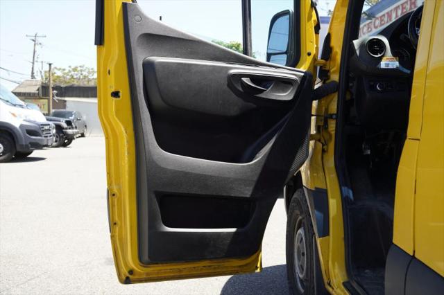 2021 Mercedes-Benz Sprinter 2500 High Roof I4