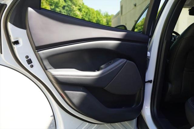 2023 Ford Mustang Mach-E California Route 1