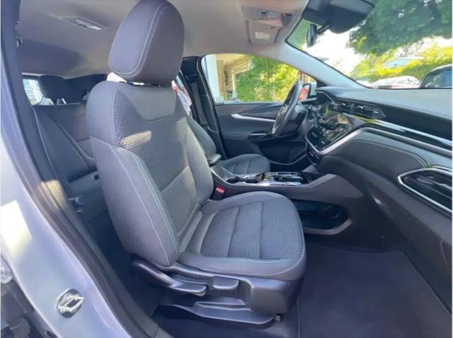 2023 Chevrolet Bolt EUV FWD LT
