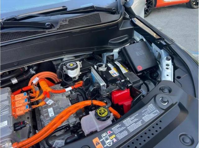 2023 Chevrolet Bolt EUV FWD LT