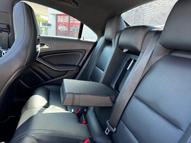 2016 Mercedes-Benz CLA 250