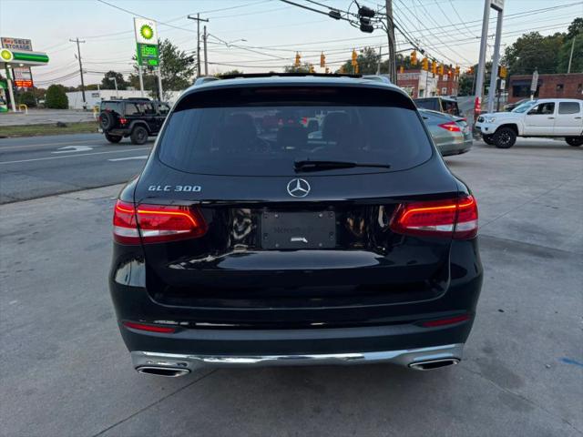 2016 Mercedes-Benz GLC 300