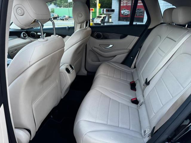 2016 Mercedes-Benz GLC 300
