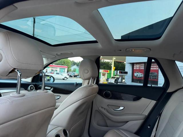 2016 Mercedes-Benz GLC 300