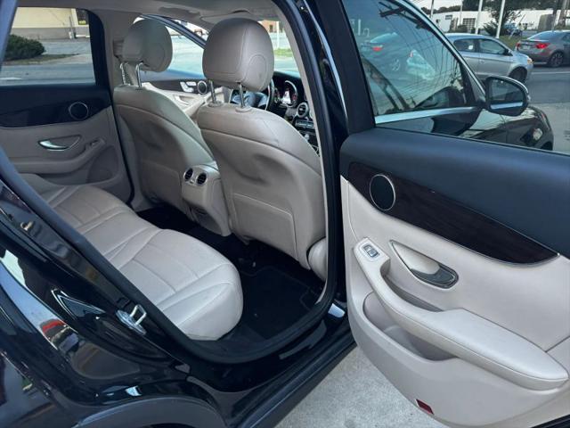 2016 Mercedes-Benz GLC 300