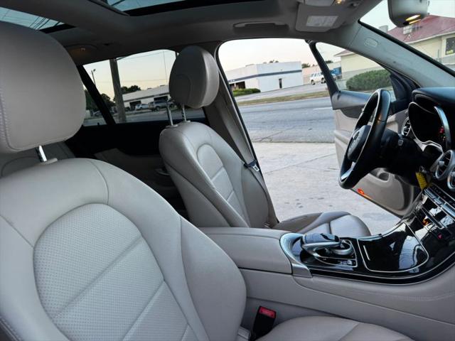 2016 Mercedes-Benz GLC 300