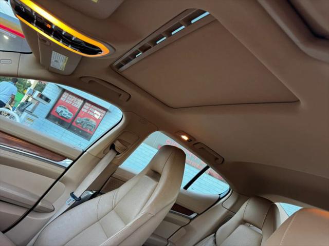 2014 Porsche Panamera 4