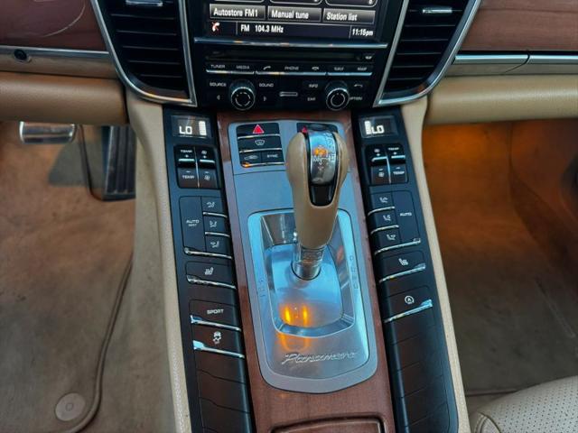 2014 Porsche Panamera 4