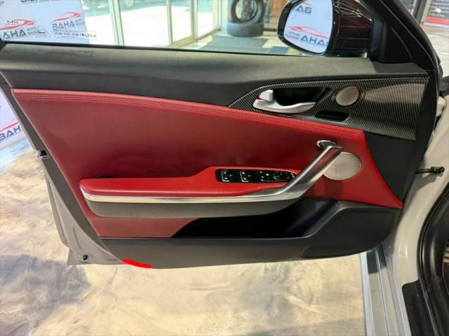 2022 Kia Stinger GT-Line