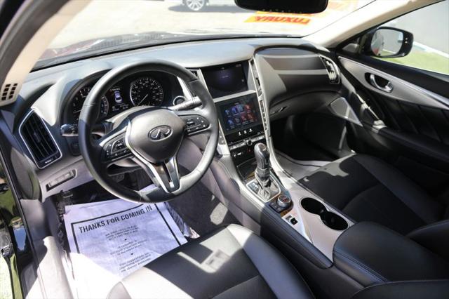 2023 INFINITI Q50 LUXE