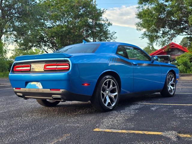 2015 Dodge Challenger SXT Plus