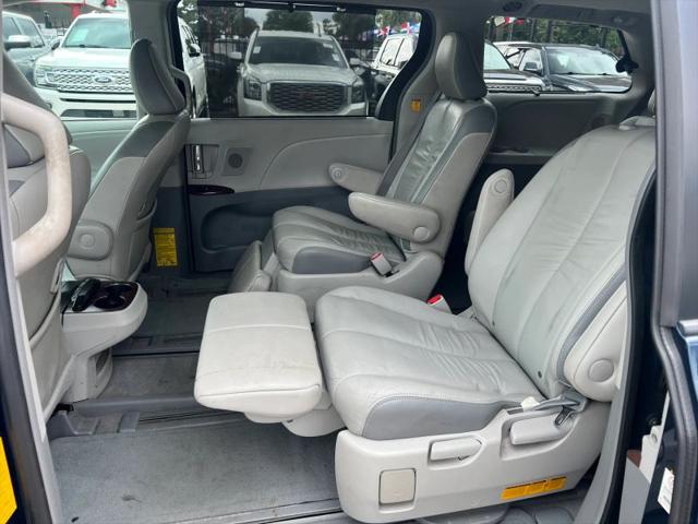 2011 Toyota Sienna Limited