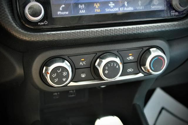 2024 Nissan Kicks SV Xtronic CVT
