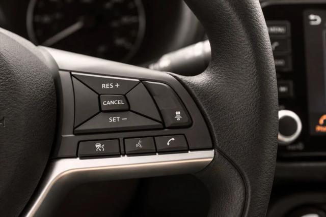 2024 Nissan Kicks SV Xtronic CVT