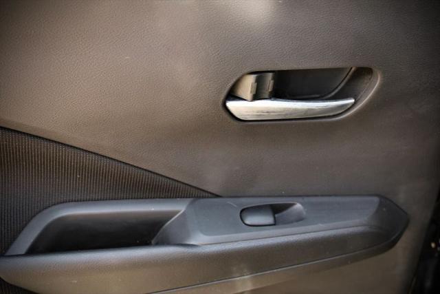 2024 Nissan Kicks SV Xtronic CVT