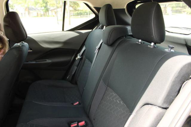 2024 Nissan Kicks SV Xtronic CVT