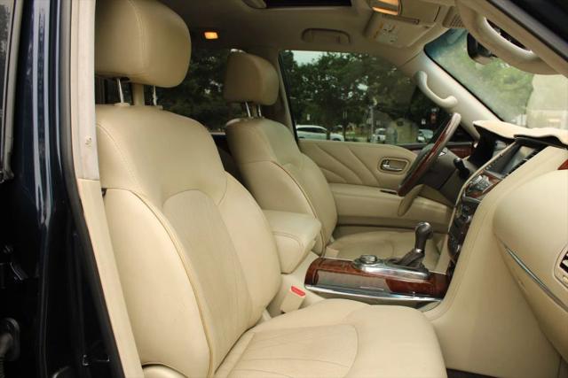 2017 INFINITI QX80 Base