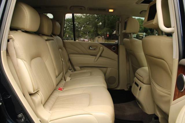 2017 INFINITI QX80 Base