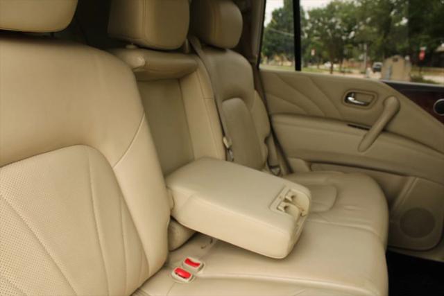 2017 INFINITI QX80 Base
