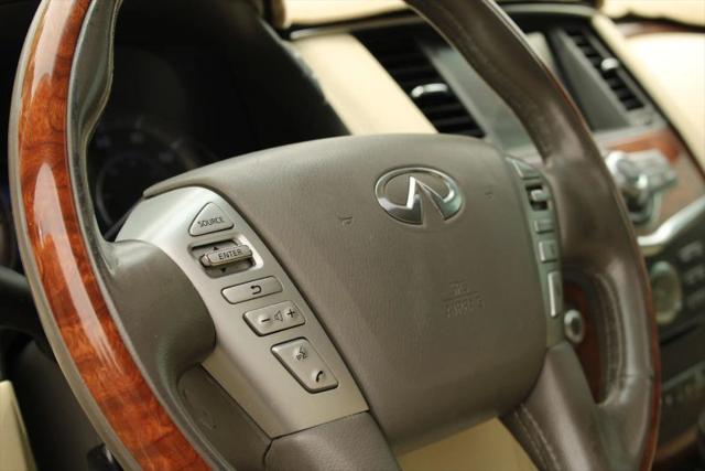 2017 INFINITI QX80 Base