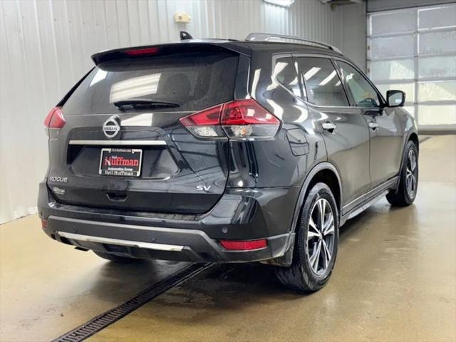 2020 Nissan Rogue SV FWD
