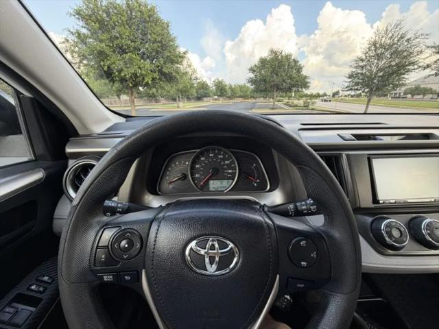 2014 Toyota RAV4 LE
