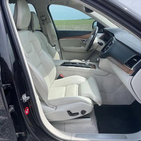 2016 Volvo XC90 Hybrid T8 Inscription