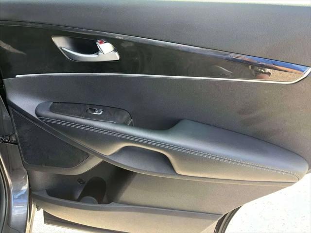 2017 Kia Sorento 2.4L LX