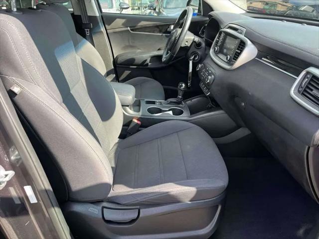2017 Kia Sorento 2.4L LX