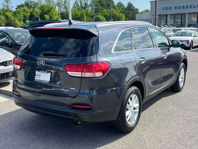 2017 Kia Sorento 2.4L LX
