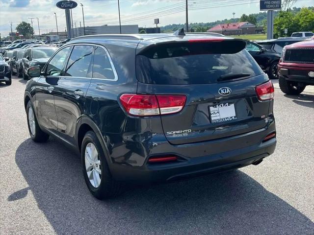 2017 Kia Sorento 2.4L LX