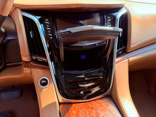 2015 Cadillac Escalade Platinum