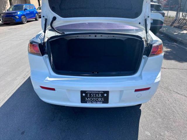 2015 Mitsubishi Lancer ES
