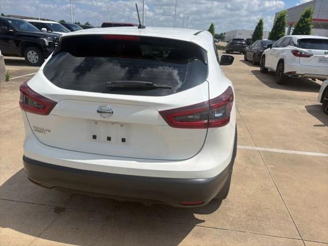 2022 Nissan Rogue Sport S FWD Xtronic CVT