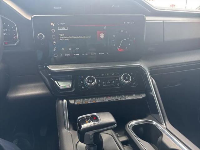 2023 GMC Sierra 1500 4WD Crew Cab Short Box Denali