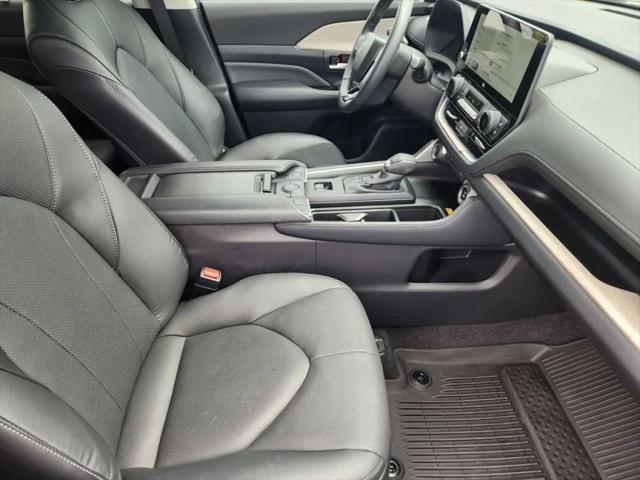 2025 Toyota Grand Highlander Limited